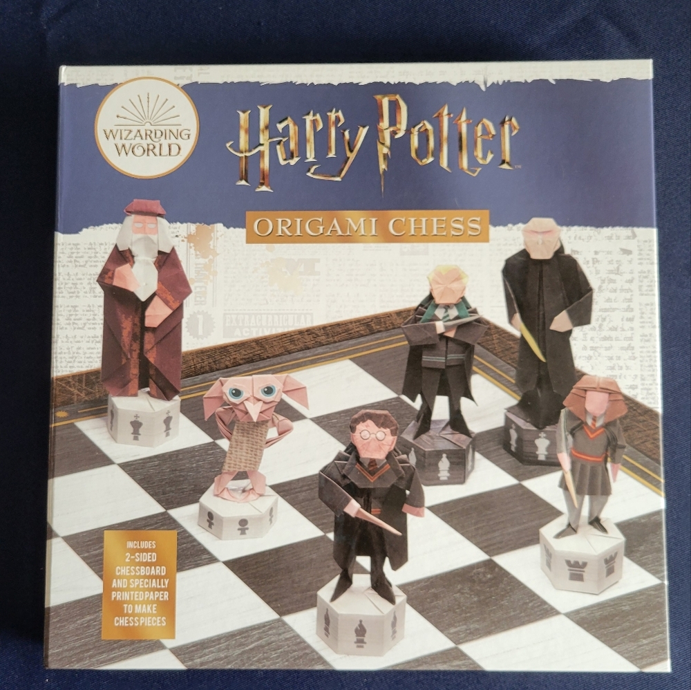 Harry Potter Origami Chess Set